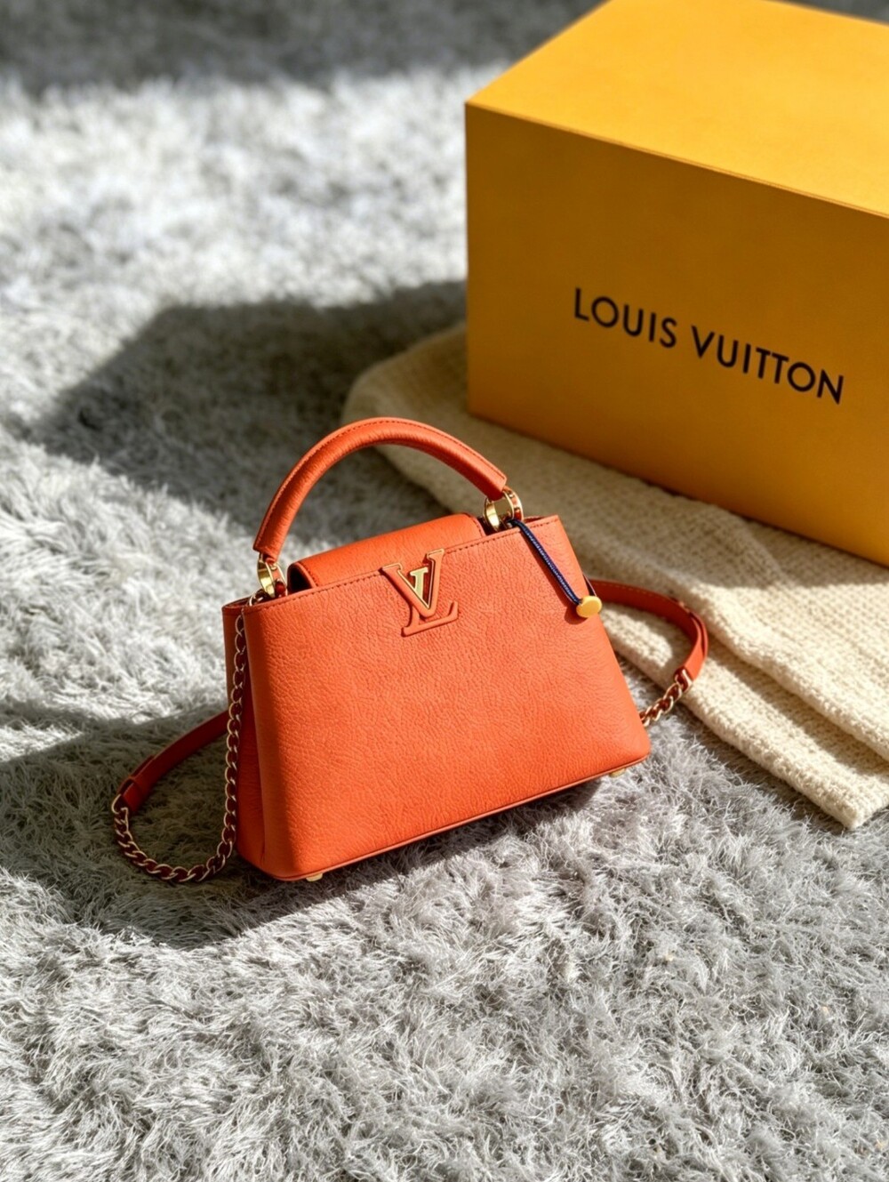 Louis Vuitton Capucines BB Taurillon Orange